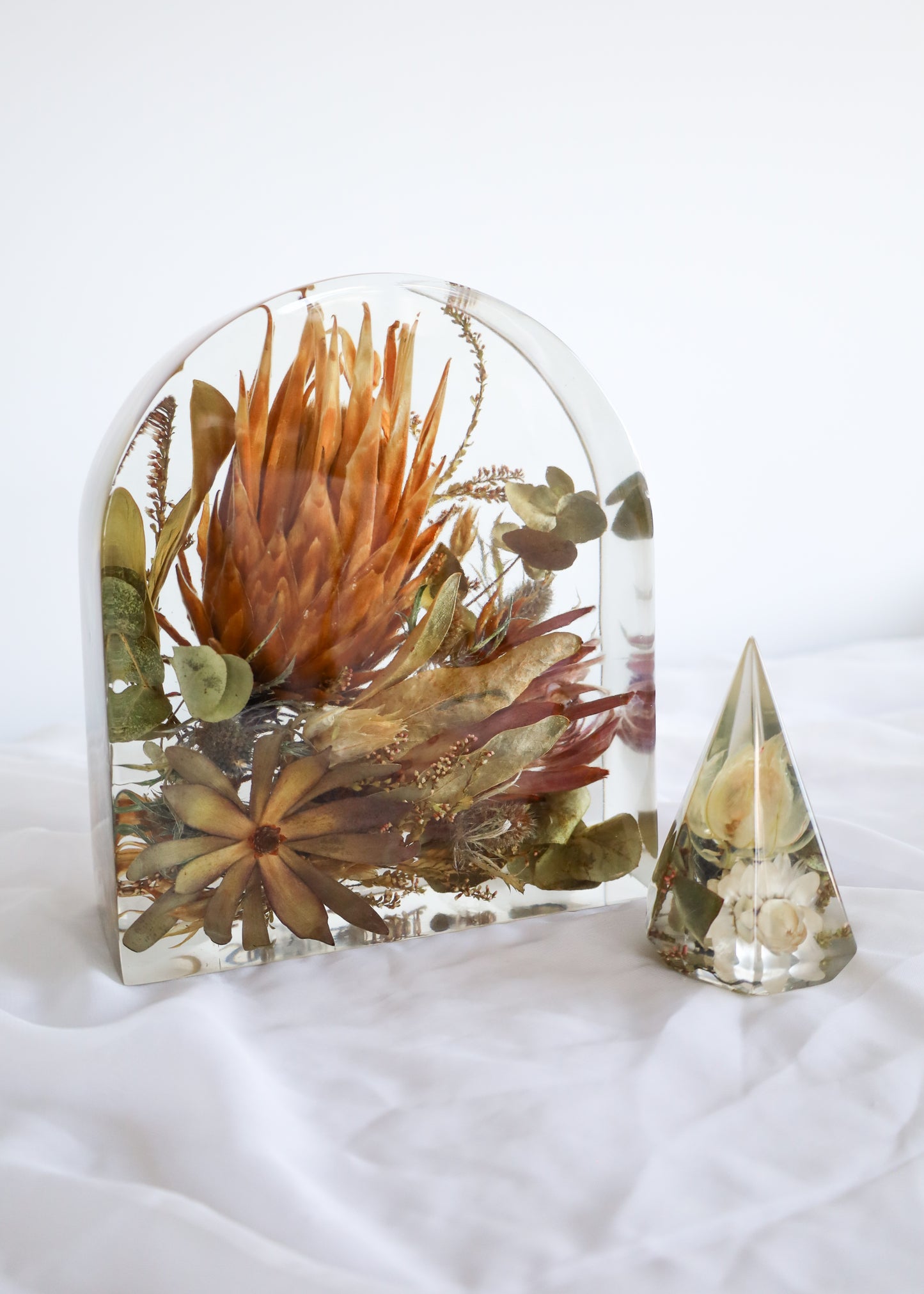 Flowers Preserved In Resin Arch Block