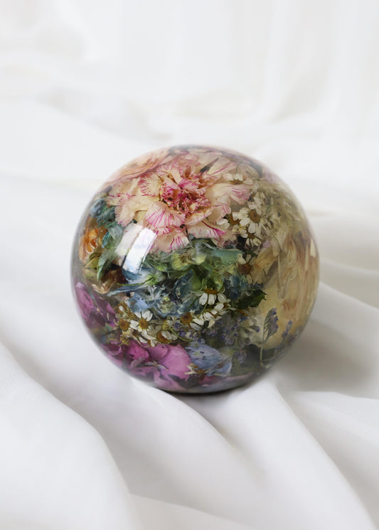 Resin Flower Dome Paper Weight