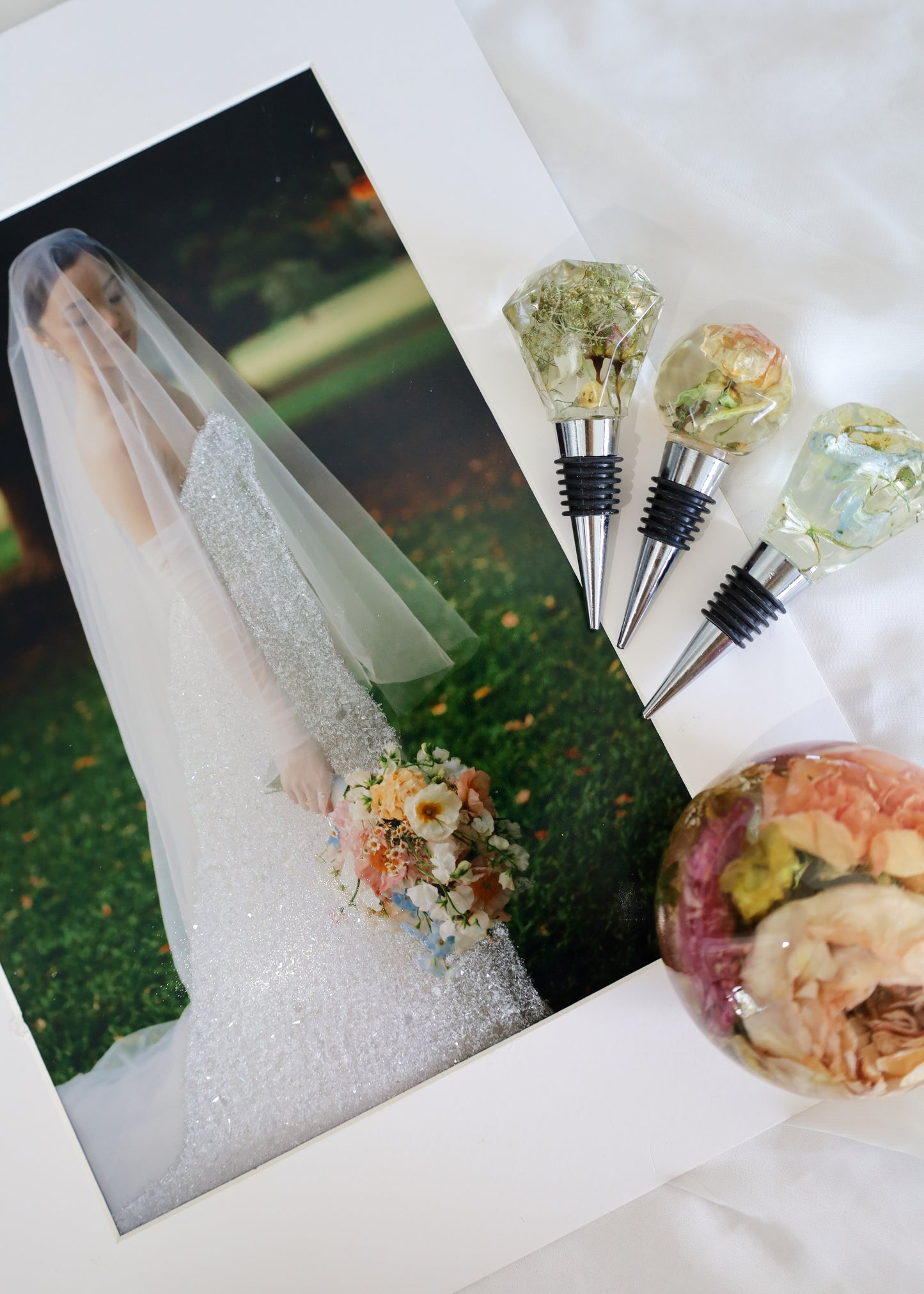 Pressed flowers frame & resin preservation package