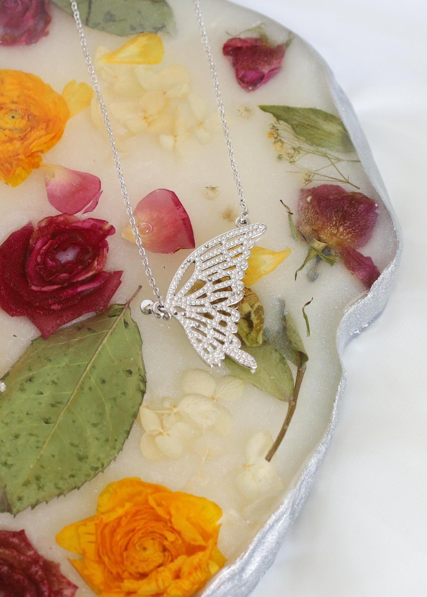 Organic Shaped Resin Display Tray - resin display tray