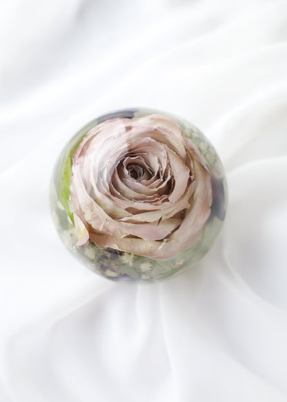 Resin Flower Dome Paper Weight