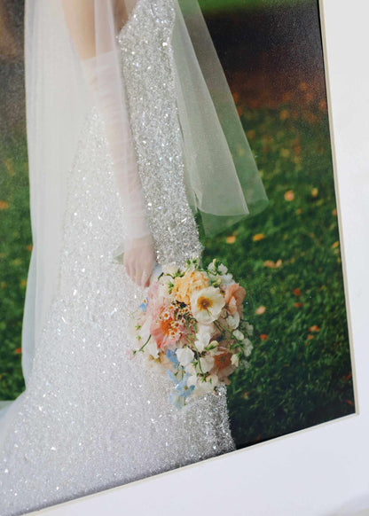 Mini Memories Preservation Package bridal bouquet resin dome, diamond glitter print, and resin bottle stoppers display